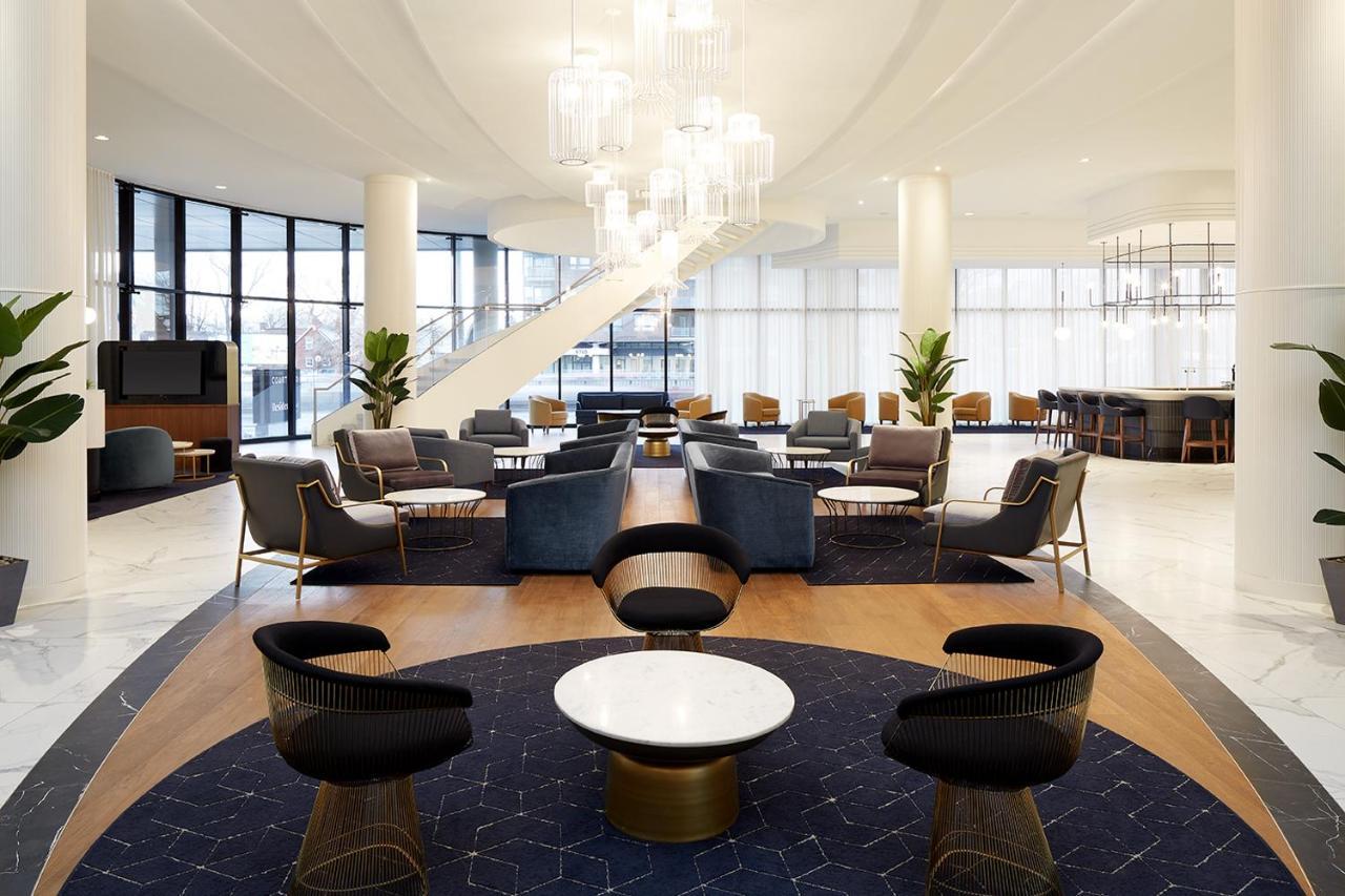 Courtyard Montreal Midtown Hotel Екстериор снимка